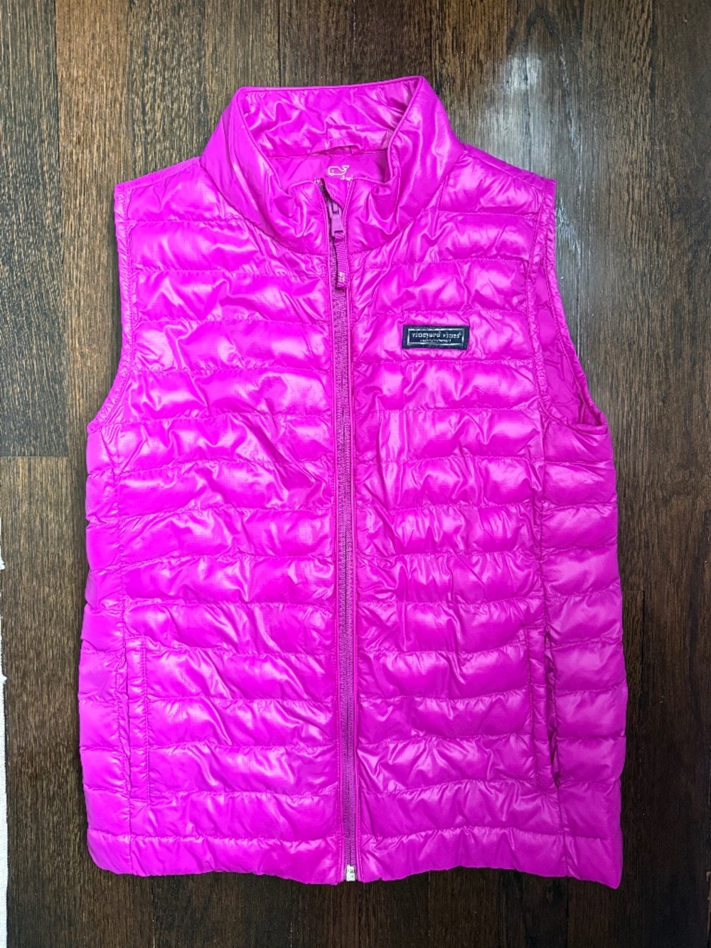 vineyard vines girls packable puffer vest fuschia sz M